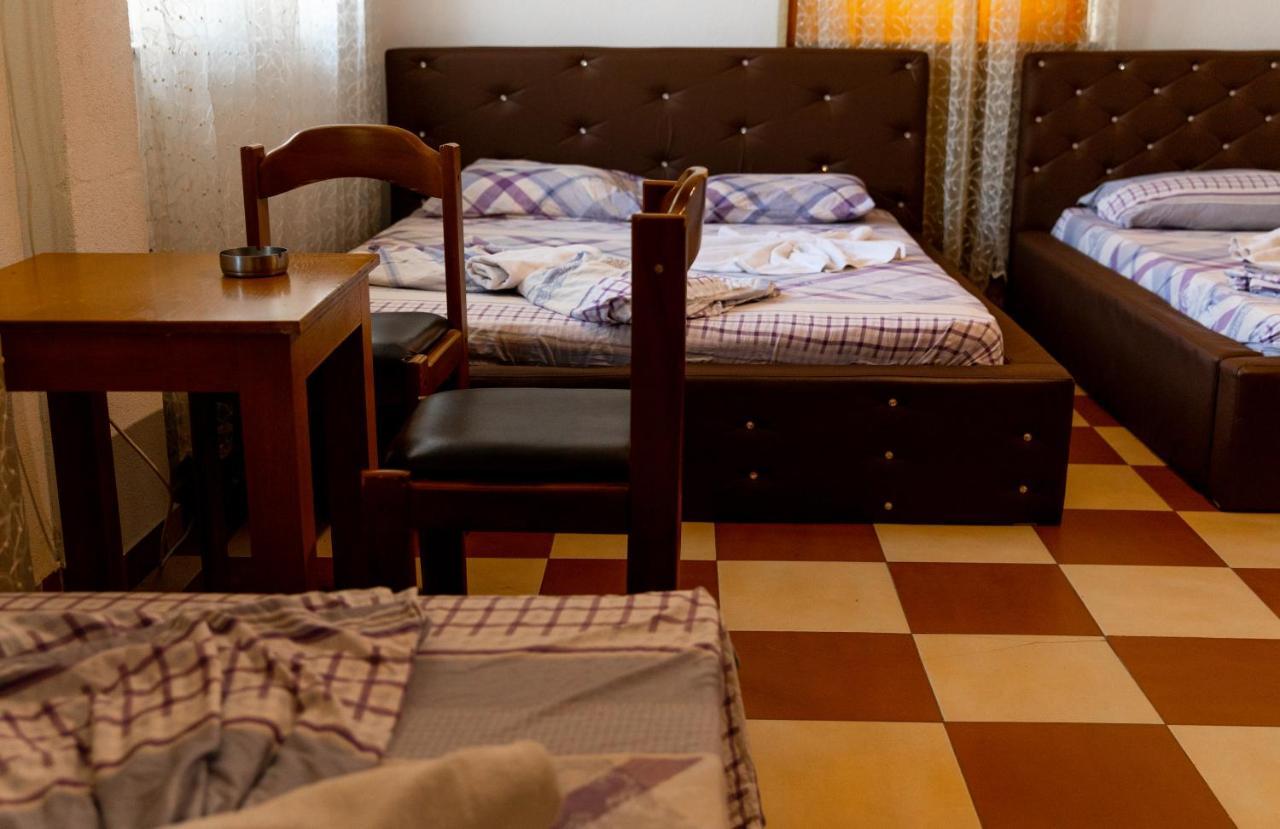 פרישטינה Hotel United מראה חיצוני תמונה