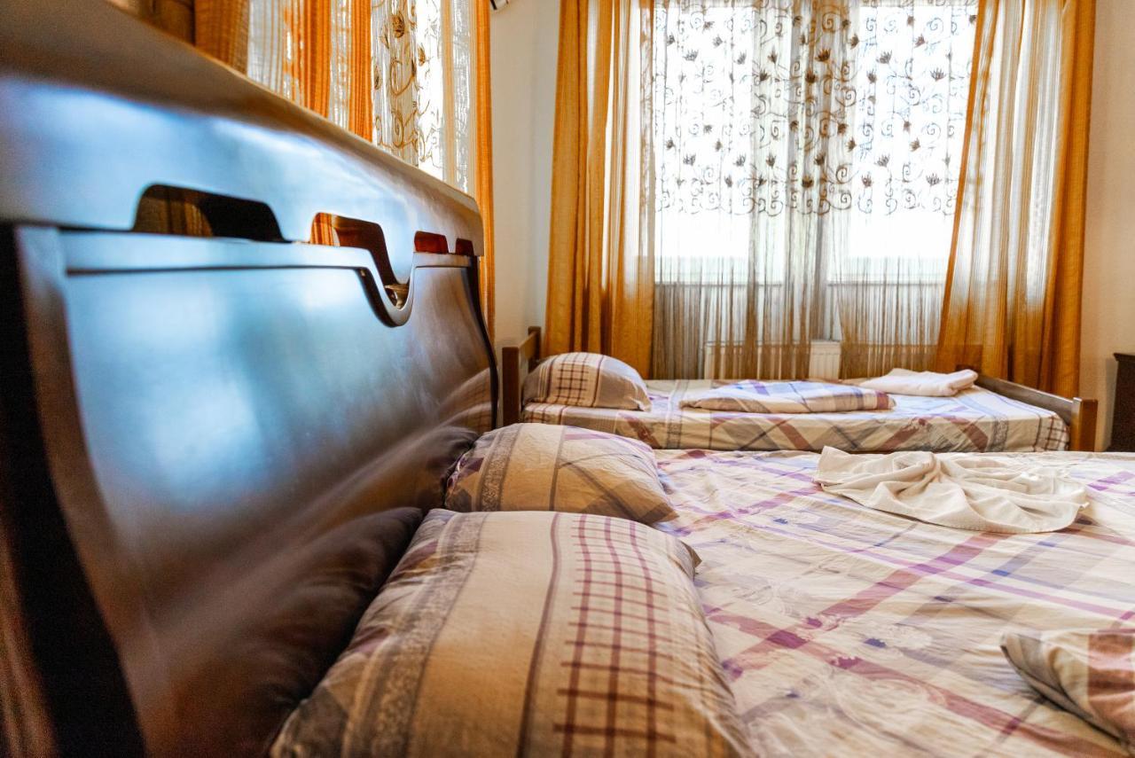 פרישטינה Hotel United מראה חיצוני תמונה